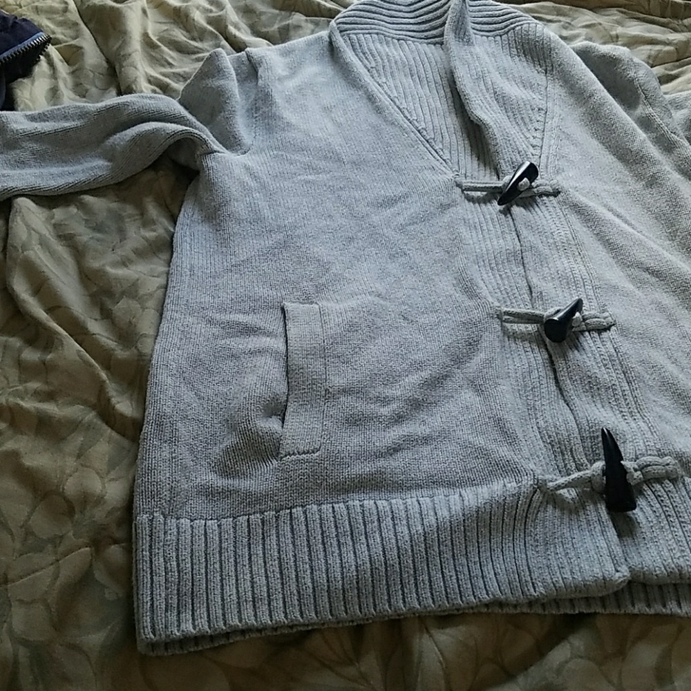Sweater - Picture 5 of 5